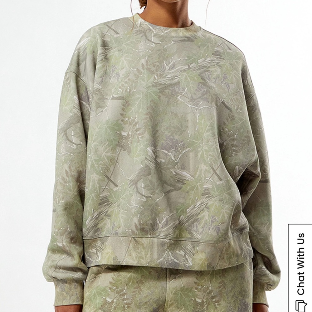 Pacsun Women's Camouflage Sweater